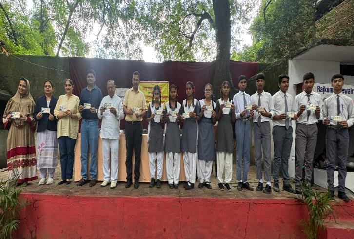 App Distribution at Rajkumar Kewalramani High School